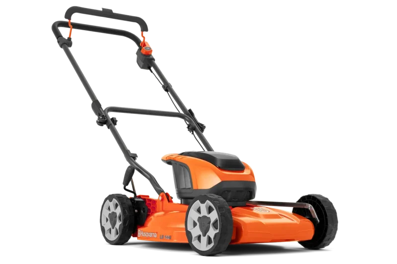 Husqvarna LB144i akkumulátoros fűnyíró készlet
